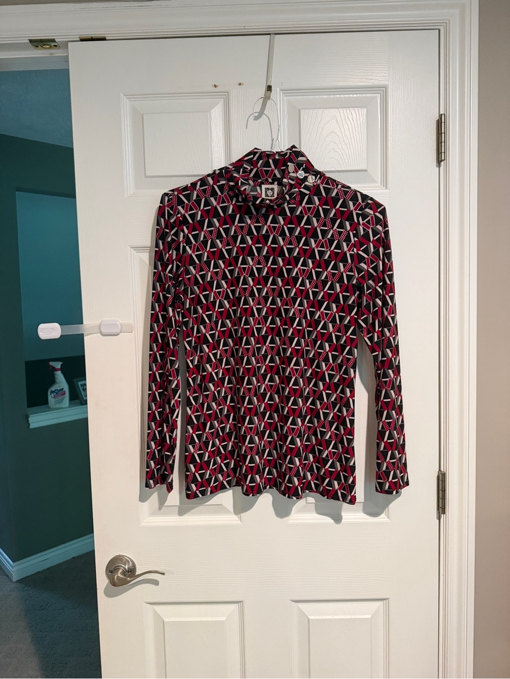 Anne Klein Geometric Mock Neck Long Sleeve Top - Pink & Black